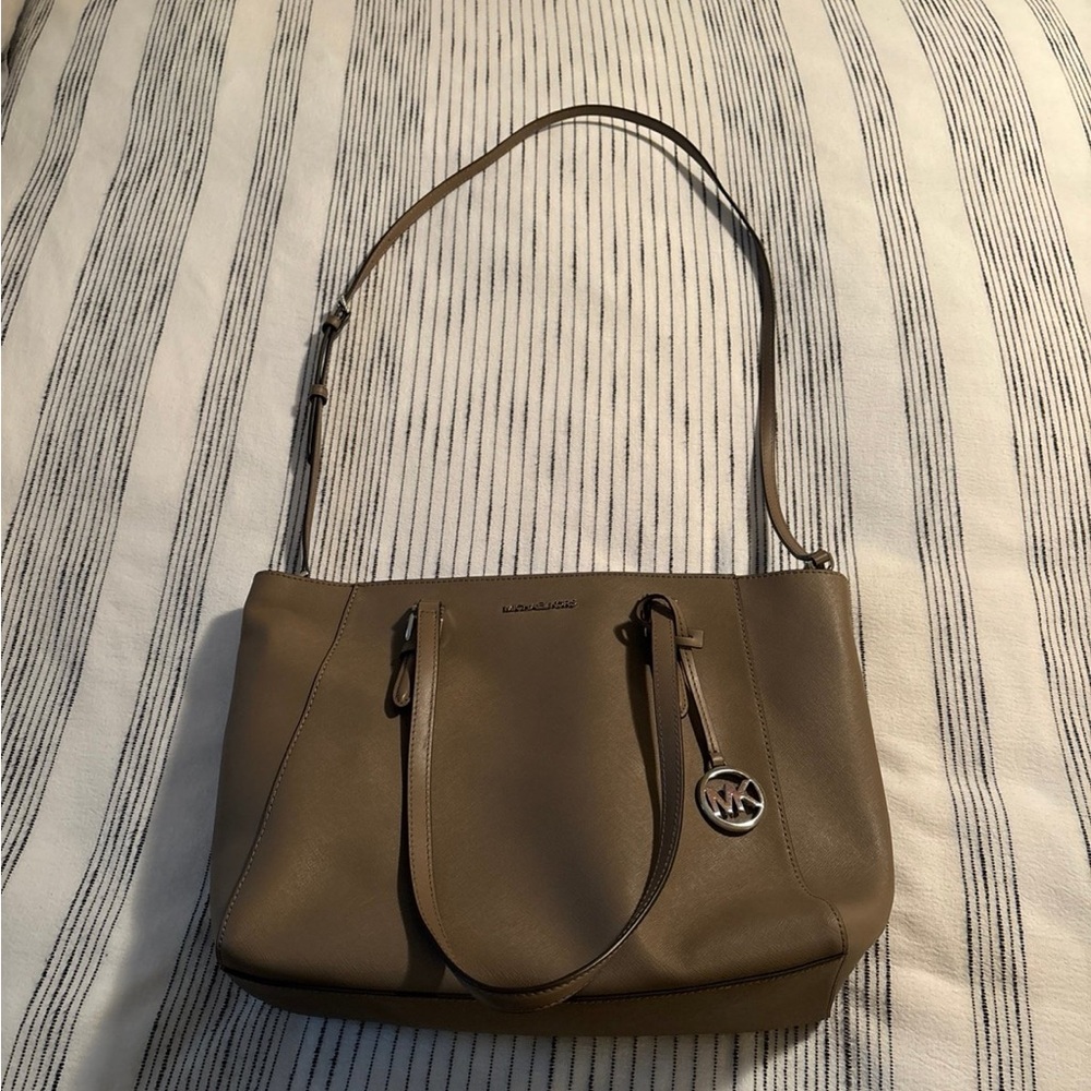 Michael Kors 3-in-1 Tote